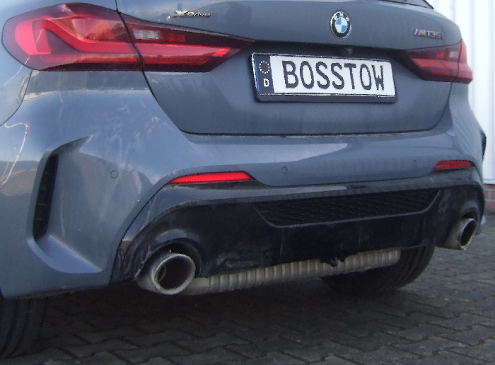 Anhängerkupplung für BMW-1er F40, spez. M135i, nicht für Fzg. mit sensorgest. Heckklappe, nur für Heckträgerbetrieb, Baureihe 2019-2024 V-abnehmbar Anhängerkupplung für BMW-1er F40, spez. M135i, nicht für Fzg. mit sensorgest. Heckklappe, nur für Heckträgerbetrieb, Baureihe 2019-2024 V-abnehmbar